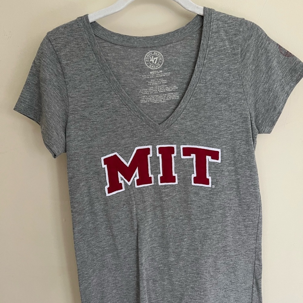 MIT Women’s Tshirt